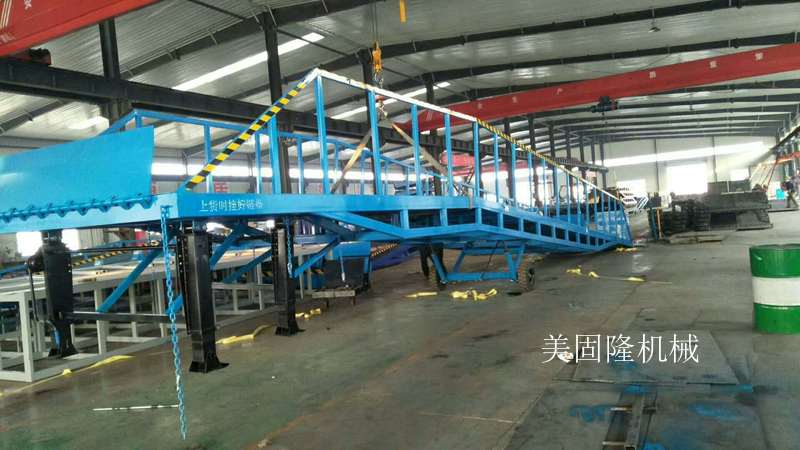 黑河移动式登车桥厂家