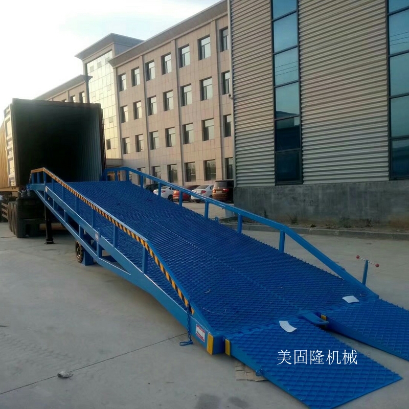 黑河移动式液压登车桥厂家