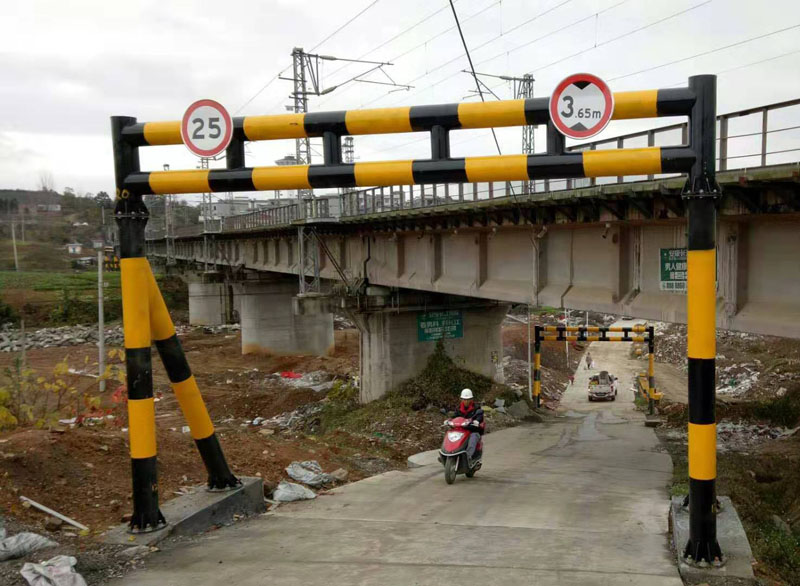 黑河液压限高架